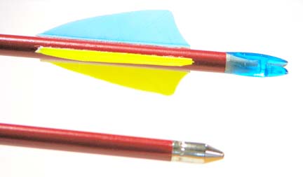 Economy Hardwood Target Arrow with 2 1/4 Feathers (1 Dozen)
