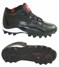 Youth Marauder Mid Gold Series Football Shoes from Rawlings 1 Pair