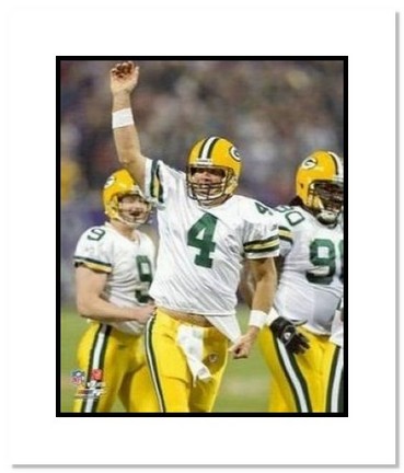 Brett Favre Green Bay Packers NFL "Record Breaking 421st TD Celebration" Double Matted 8" x 10" Phot