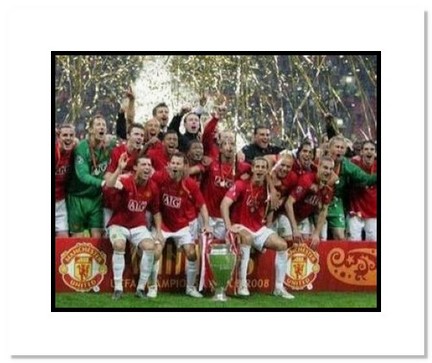 Wayne Rooney Manchester United UEFA Champions League "2008 Champions" Double Matted 8" x 10" Photogr