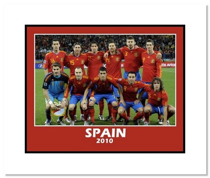 2010 Team Spain "World Cup Starting Eleven" Double Matted 8" x 10" Photograph