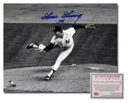 Goose Gossage Autographed "Pitching" Black and White 8" x 10" Photograph (Unframed)