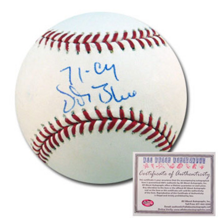 Vida Blue Autographed Rawlings MLB Baseball with "71 Cy" Inscription