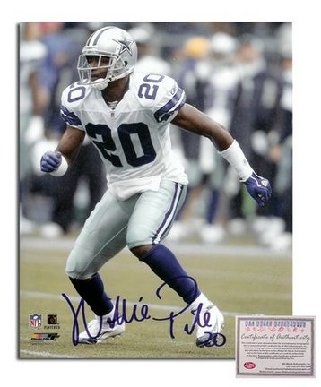 Willie Pile Dallas Cowboys Autographed 8" x 10" Photograph with "20" Inscription (Unframed)