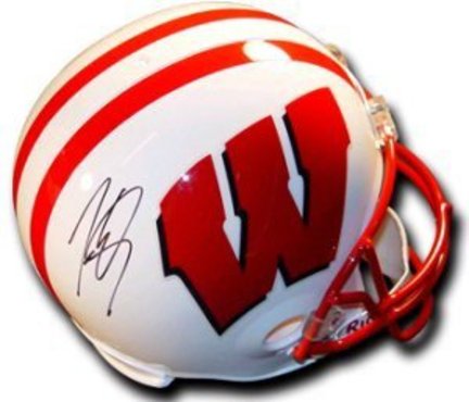 Lee Evans Wisconsin Badgers NCAA Autographed Mini Helmet