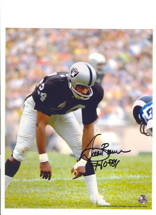 Willie Brown Oakland Raiders Autographed 8" x 10" Photograph Inscribed with "HOF 84" (Unframed)