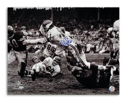 Carl Eller Minnesota Vikings Autographed 16" x 20" Photograph Inscribed with "HOF 04" (Unframed)