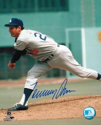 Tommy John Los Angeles Dodgers Autographed 8" x 10" Photograph (Unframed)