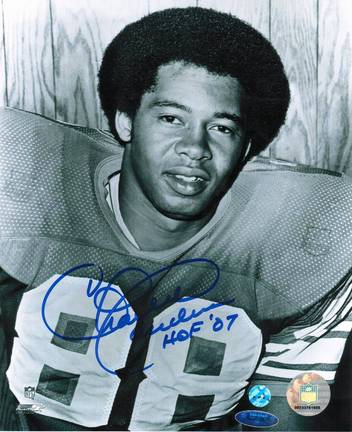 Charlie Sanders Autographed Detroit Lions 8" x 10" Photo Inscribed "HOF 07"