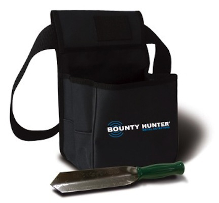 Pouch and Digger Combination Set Metal Detector Accessory by Bounty Hunter