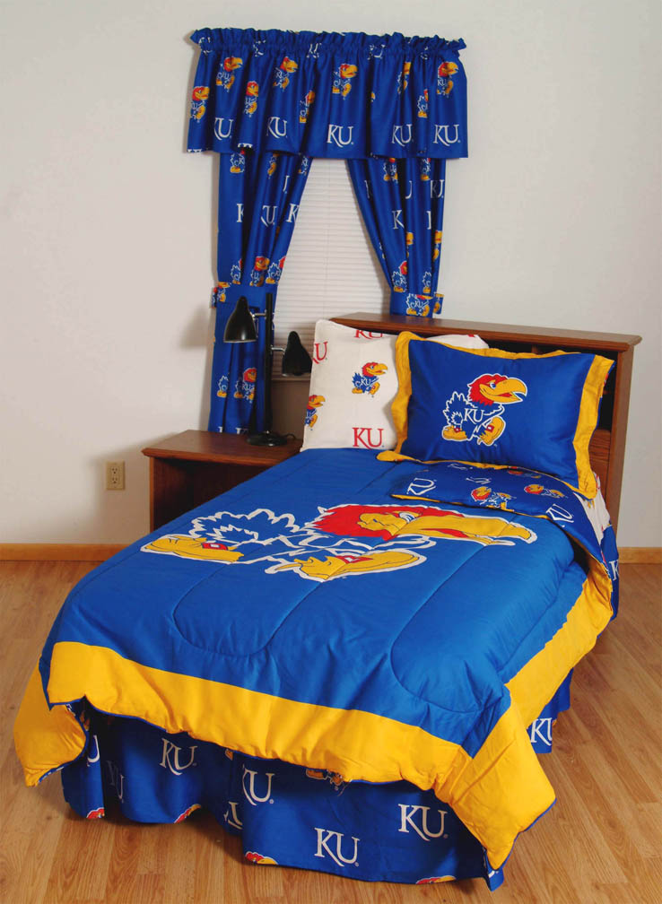 Kansas Jayhawks Bed-in-a-Bag with Reversible Comforter (Twin)