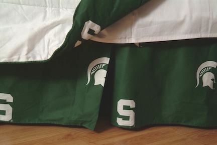 Michigan State Spartans Printed Dust Ruffle (Queen)
