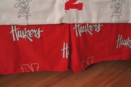 Nebraska Cornhuskers Printed Dust Ruffle (Full)