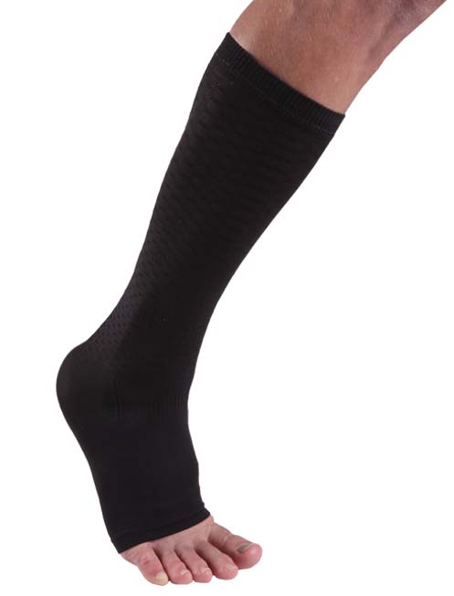 Cramer Black Medium ESS Ankle Compression Sleeves - 1 Pair