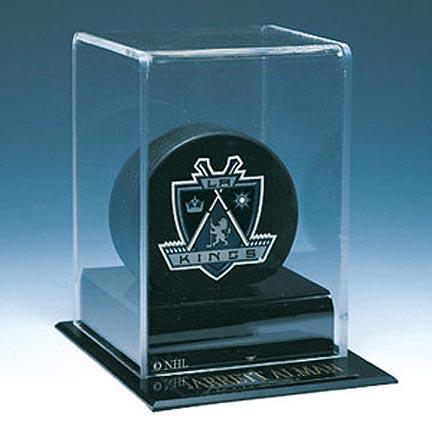 Single Hockey Puck Display Case