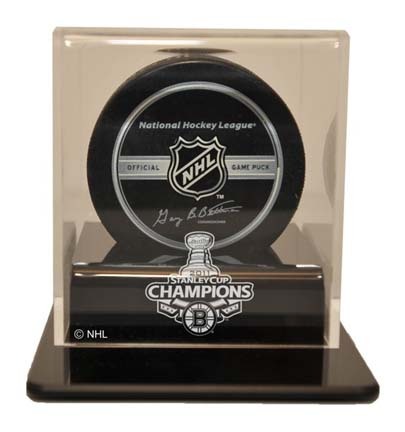 Boston Bruins 2011 Stanley Cup Champions Single Hockey Puck Display Case