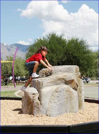 Small NatureRocks Granite Boulder from Everlast Climbing