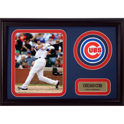 Mark DeRosa Photograph with Team Logo Patch in a 12" x 18" Deluxe Frame