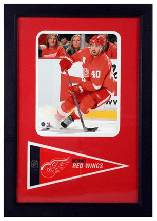 Henrik Zetterberg Photograph with Team Pennant in a 12" x 18" Deluxe Frame