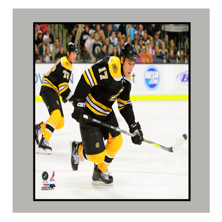 Milan Lucic 11" x 14" Matted Photograph (Unframed)