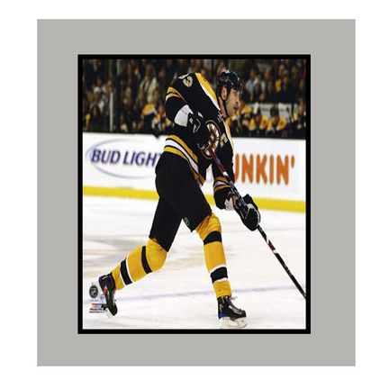 Zdeno Chara 11" x 14" Matted Photograph (Unframed)