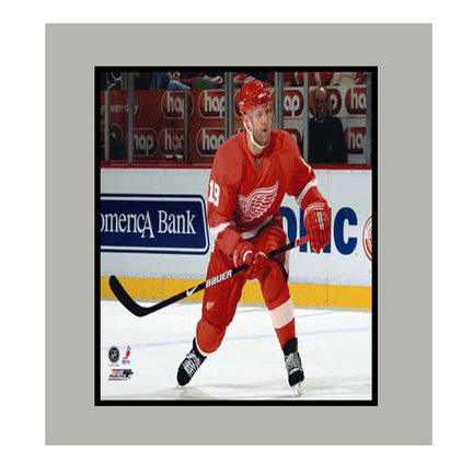 Kirk Maltby Detroit Red Wings 11" x 14" Matted Photograph (Unframed)