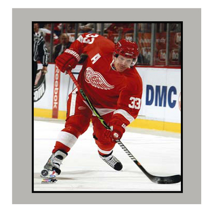 Kris Draper Detroit Red Wings 11" x 14" Matted Photograph (Unframed)