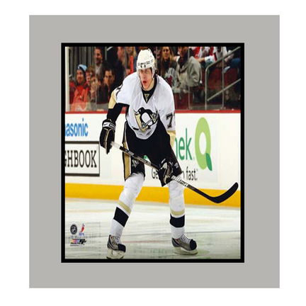 Evgeni Malkin "White Jersey" 11" x 14" Matted Photograph (Unframed)