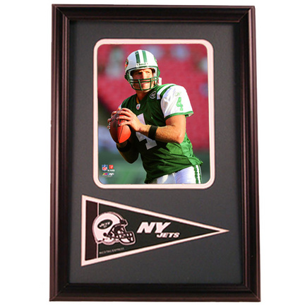 Brett Favre New York Jets Photograph with Team Pennant in a 12" x 18" Deluxe Frame