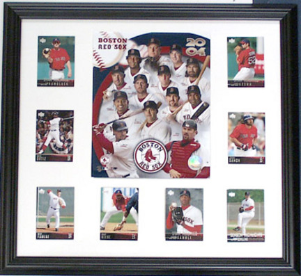 Boston Red Sox 2004 Team Photograph with 6 Trading Cards in a 12" x 18" Deluxe Frame