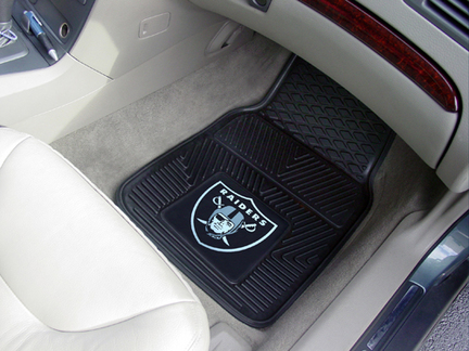 Oakland Raiders 18" x 27" Heavy Duty 2-Piece Vinyl Car Mat Set