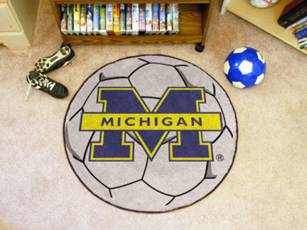 27" Round Michigan Wolverines Soccer Mat