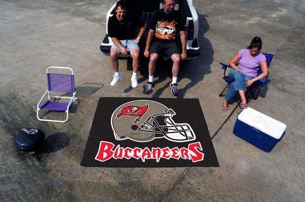 5' x 6' Tampa Bay Buccaneers Tailgater Mat