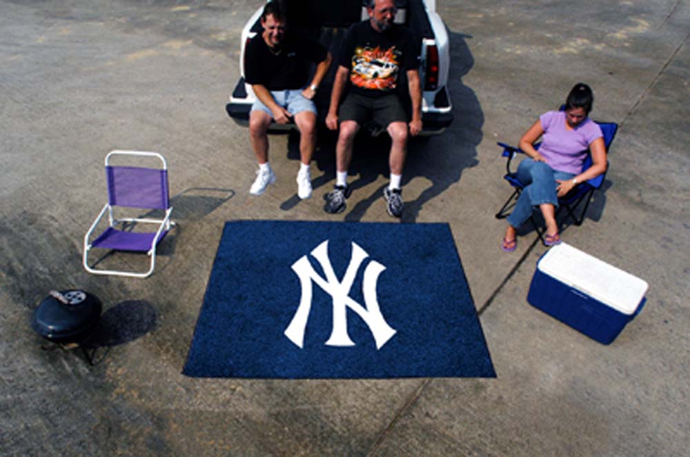 5' x 6' New York Yankees Tailgater Mat