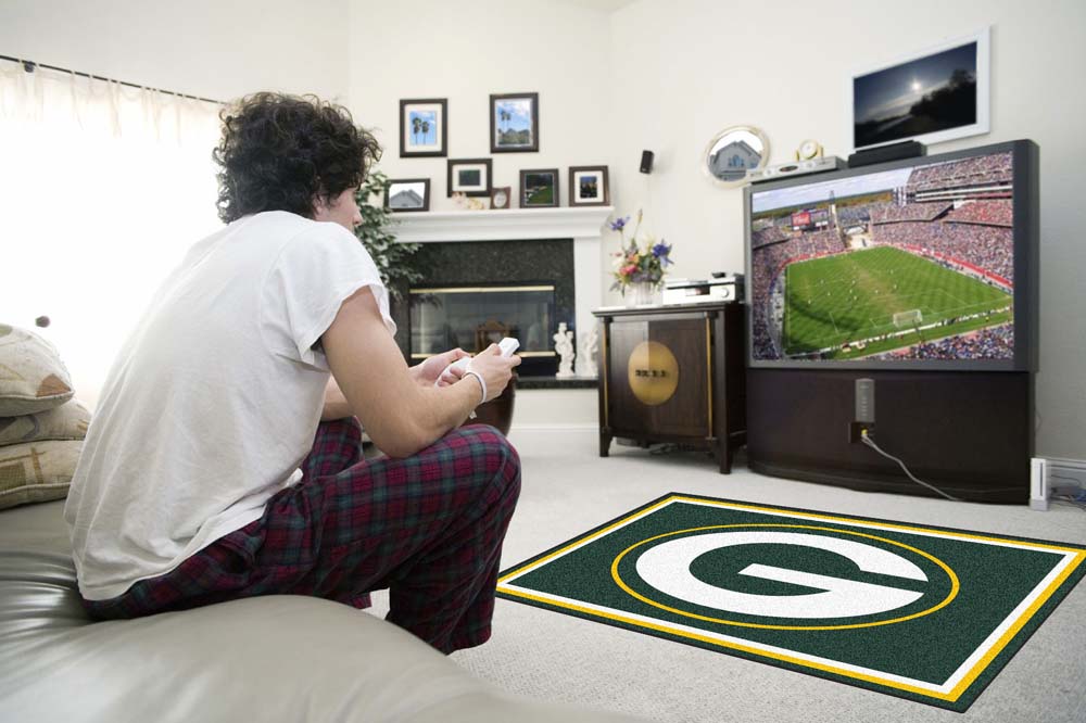 Green Bay Packers 4' x 6' Area Rug