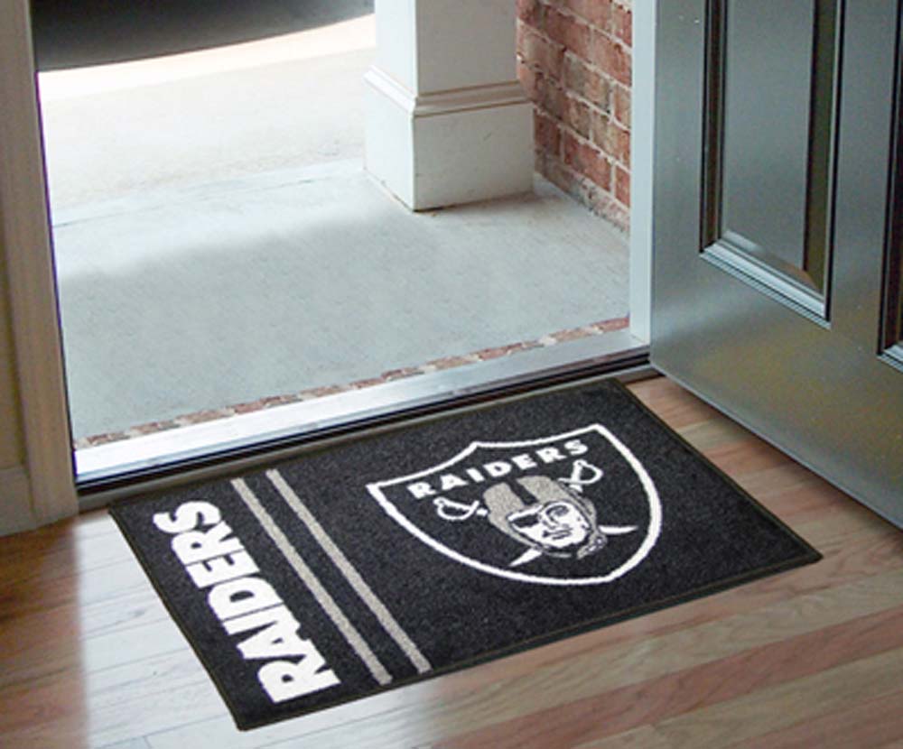 Oakland Raiders 19" x 30" Uniform Inspired Starter Floor Mat