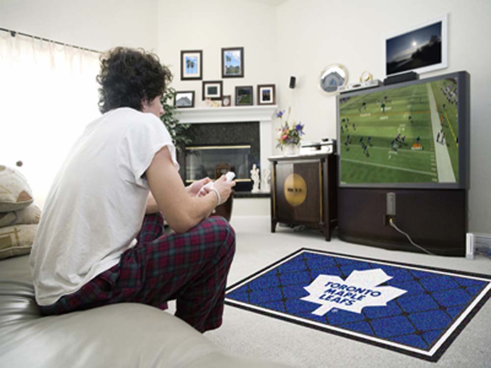 Toronto Maple Leafs 4' x 6' Area Rug