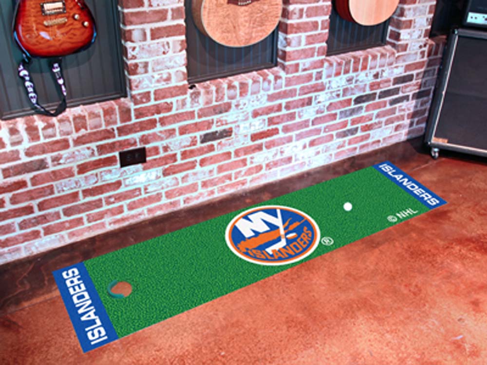 New York Islanders 18" x 72" Golf Putting Green Mat