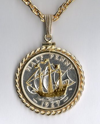 British Half Penny "Sailing Ship" Two Tone Rope Bezel Coin on 18" Chain