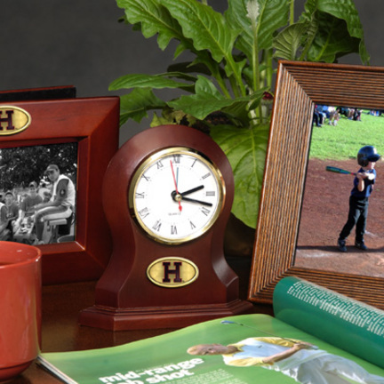 Harvard Crimson Desk Clock