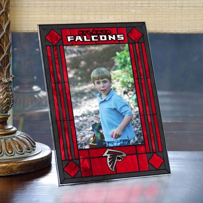 Atlanta Falcons 5" x 7" Art Glass Vertical Picture Frame