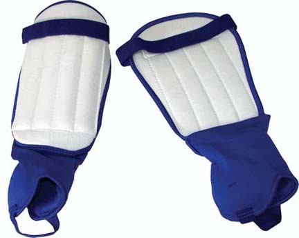 Adult Ultralight Shin Guards - 4 Pairs