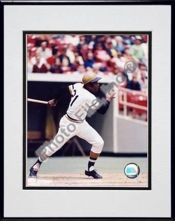 Roberto Clemente, Pittsburgh Pirates (Batting) Double Matted 8" X 10" Photograph in Black Anodized Aluminum Fr