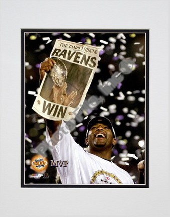 Ray Lewis, Baltimore Ravens Double Matted 8" X 10" Photograph (Unframed)