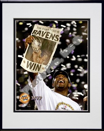 Ray Lewis, Baltimore Ravens Double Matted 8" X 10" Photograph in Black Anodized Aluminum Frame