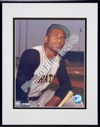 Roberto Clemente, Pittsburgh Pirates (Posing) Double Matted 8" X 10" Photograph in Black Anodized Aluminum Fra