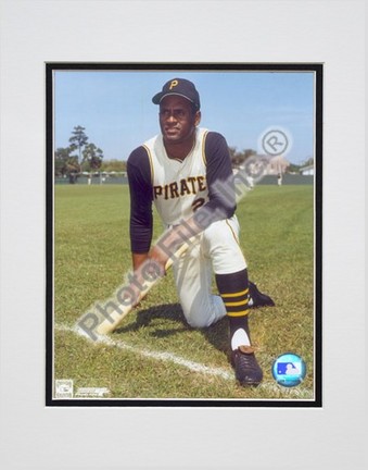 Roberto Clemente, Pittsburgh Pirates (Posing #3) Double Matted 8" X 10" Photograph (Unframed)