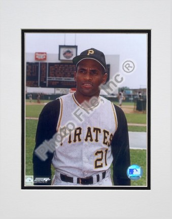 Roberto Clemente, Pittsburgh Pirates Double Matted 8" X 10" Photograph (Unframed)
