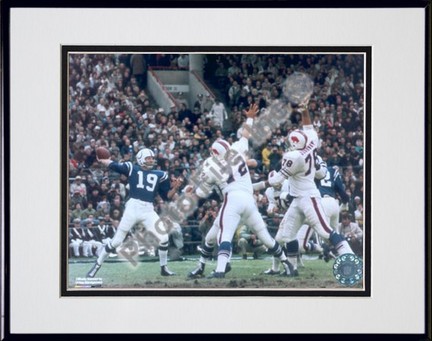 Johnny Unitas "Horizontal" Double Matted 8" X 10" Photograph in Black Anodized Aluminum Frame