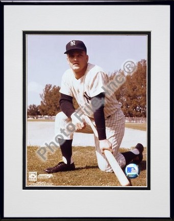 Roger Maris "#4 Kneeling with Bat" Double Matted 8" X 10" Photograph in Black Anodized Aluminum Fram